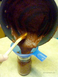 homemade ketchup step 8 pour in mason jars