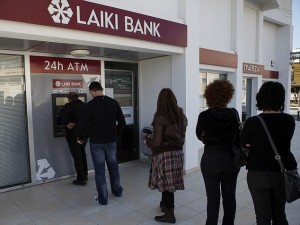 cyprus bank run after 10% deposit tax