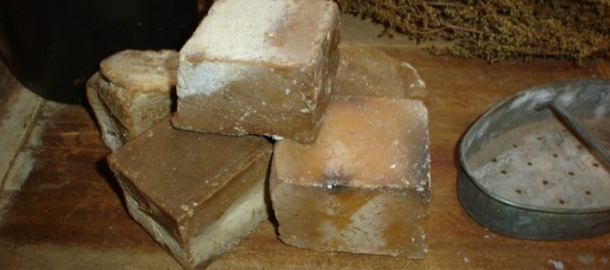 Make Your Own Primitive Soap From Scratch