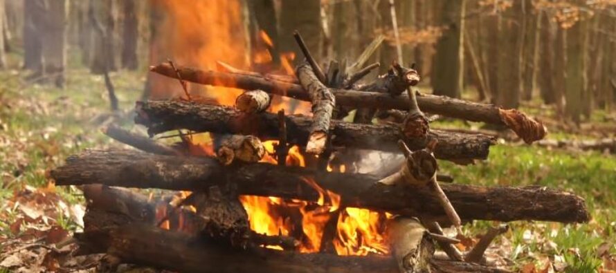 Building a Log Cabin Fire